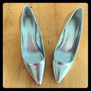 EUC Madden Girl silver shoes
